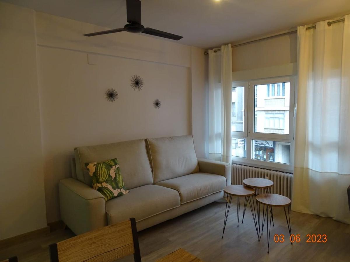 Апартаменти Apartamento Cuentame Бургос Екстер'єр фото